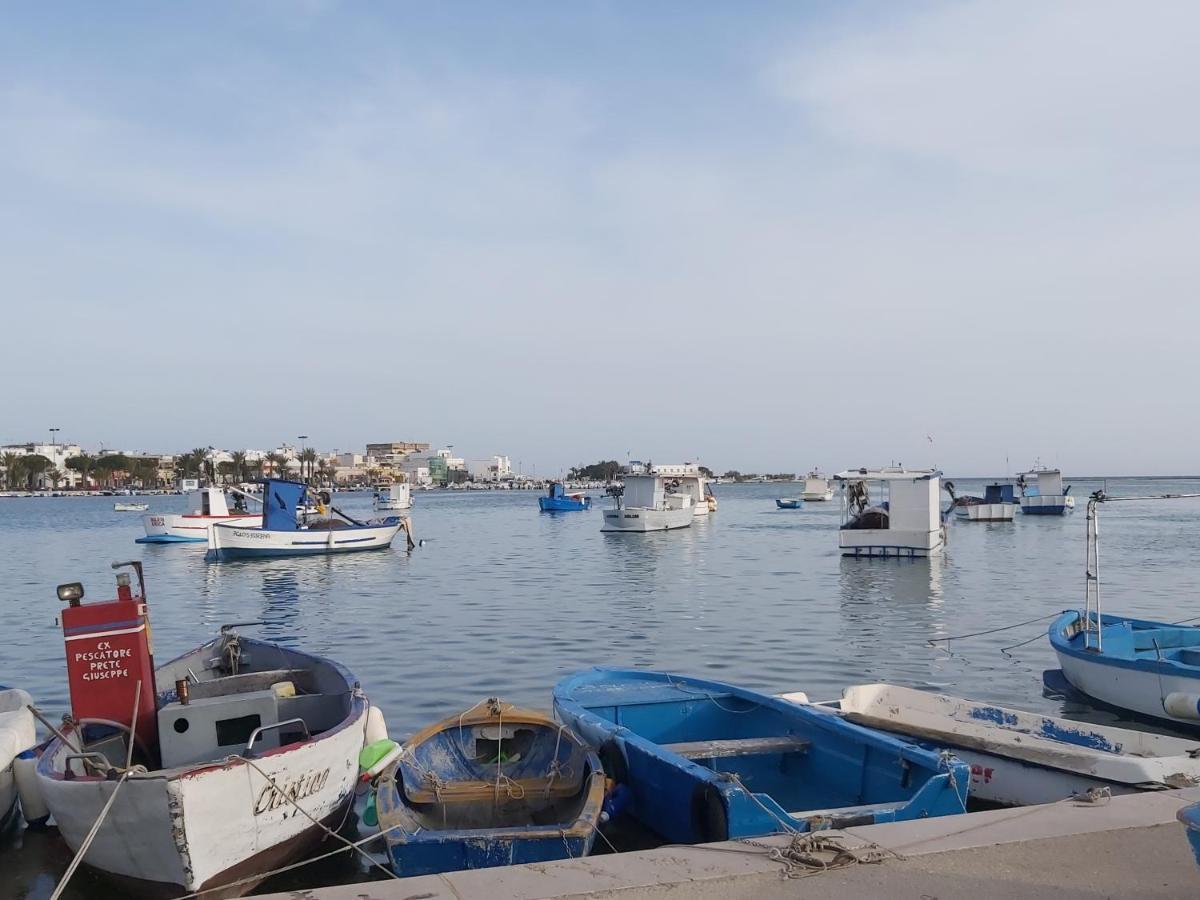 Casa Vacanza L'Aquilone Campi Salentina ภายนอก รูปภาพ