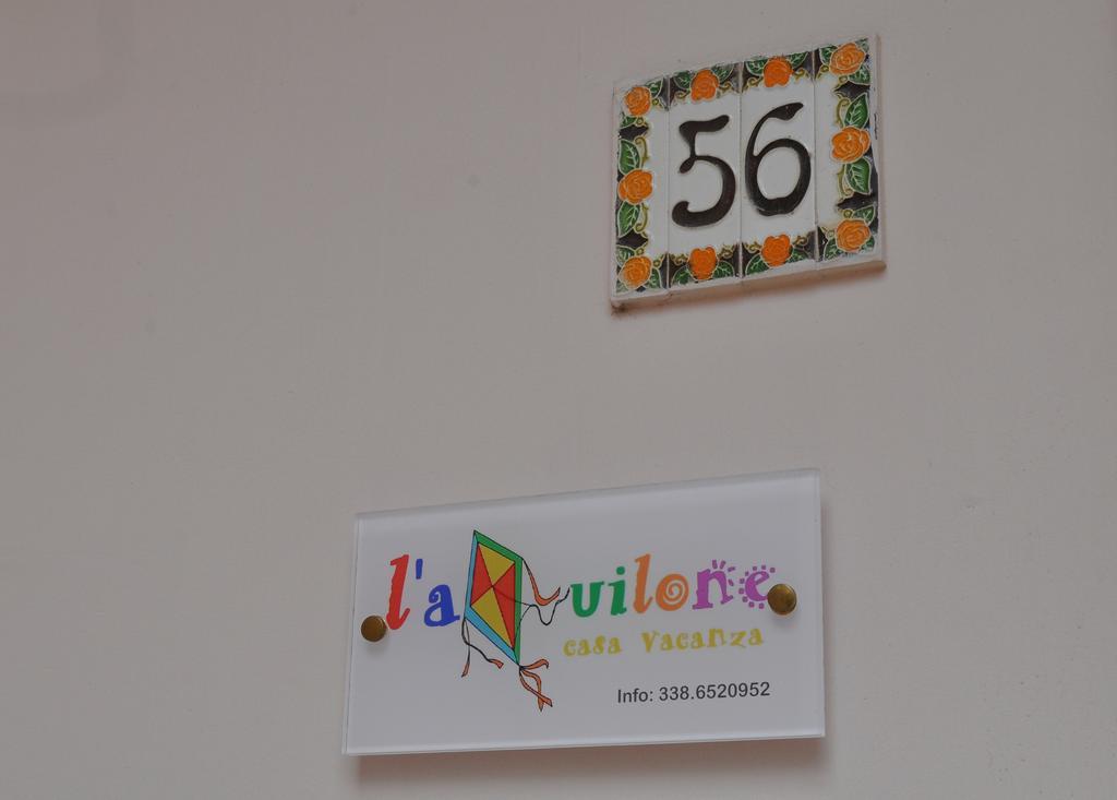 Casa Vacanza L'Aquilone Campi Salentina ภายนอก รูปภาพ