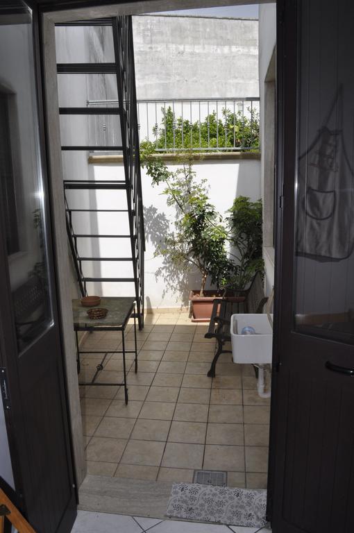 Casa Vacanza L'Aquilone Campi Salentina ภายนอก รูปภาพ
