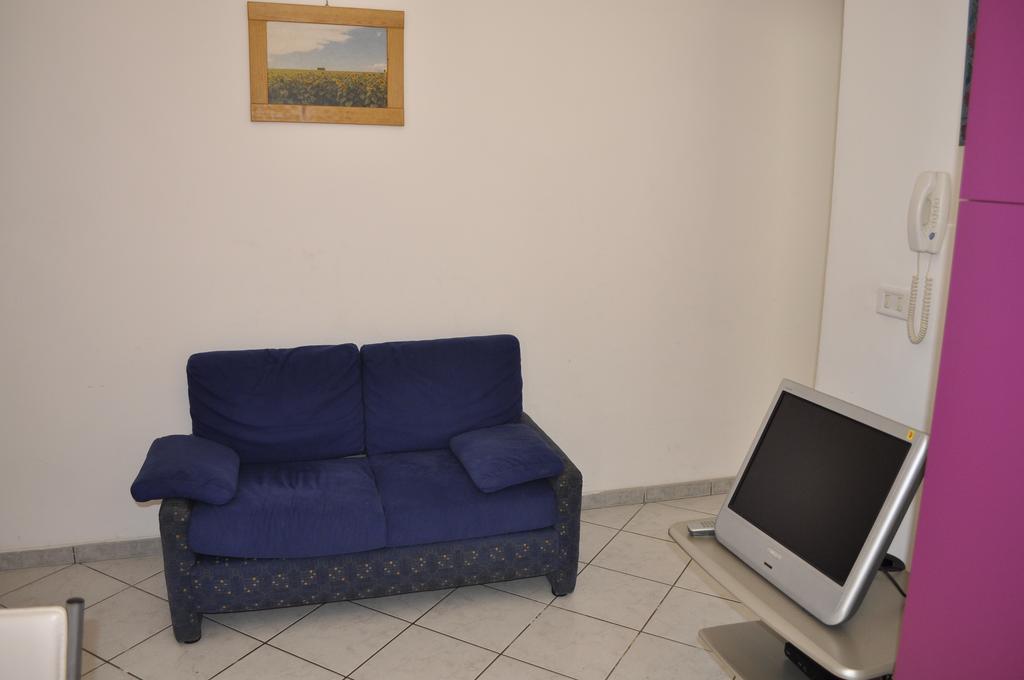 Casa Vacanza L'Aquilone Campi Salentina ภายนอก รูปภาพ