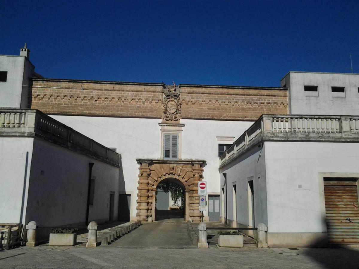 Casa Vacanza L'Aquilone Campi Salentina ภายนอก รูปภาพ